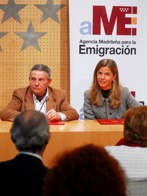 Victoria Cristóbal y Ángel Llorente, durante la presentación del convenio.