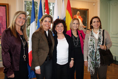  Victoria Cristóbal., con Eva Maqueda y las diputadas de la Asamblea de Madrid que la acompañaron a Montpellier.