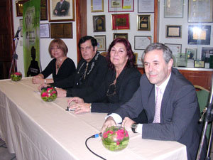  Norma Febrer, Eloy Pousa, Mirta Bértoli y Carlos Santos Valle, durante el congreso.
