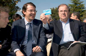  Juan Vicente Herrera y Alfonso Fernández Mañueco, durante la presentación del programa electoral.
