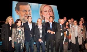  Mercedes Fernández, junto al resto de candidatos del PP asturiano, en la apertura de la campaña.