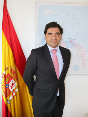 Vicente Cacho López de la Calzada: “Para mí es un privilegio servir a todos  los esp...